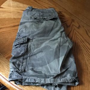 Old navy cargo shorts